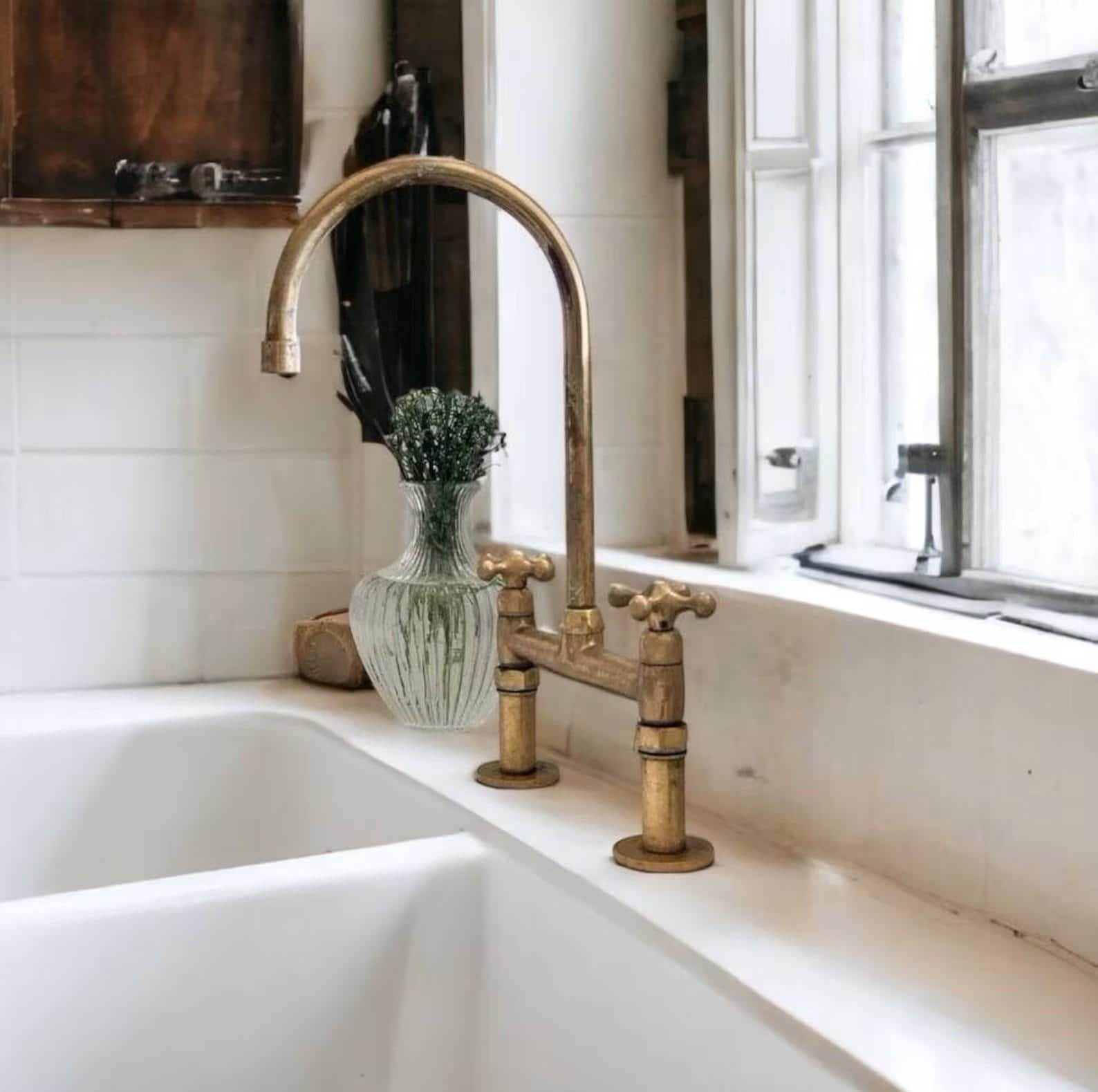 kitchen brass faucet